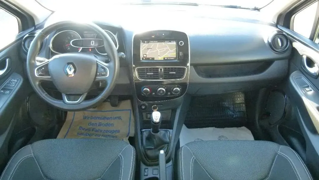Renault Clio 2018 photo 2