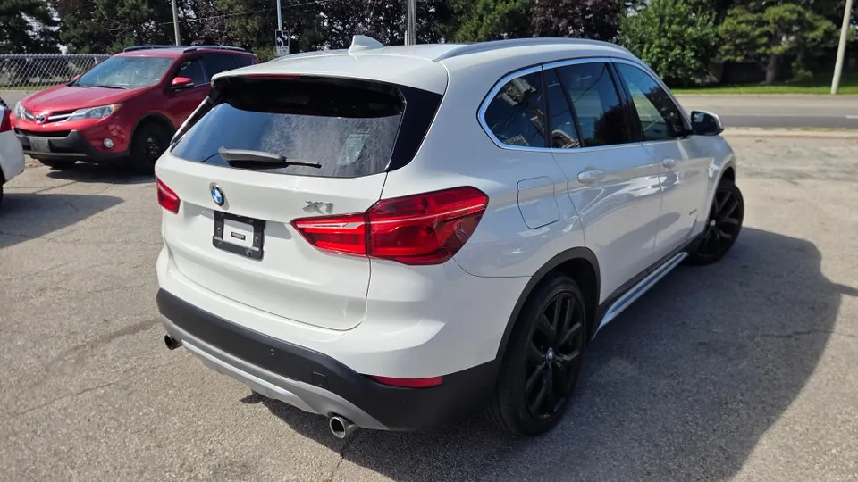 BMW X1 2016 photo 4