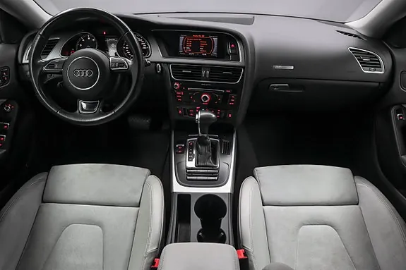 Audi A5 2013 photo 2