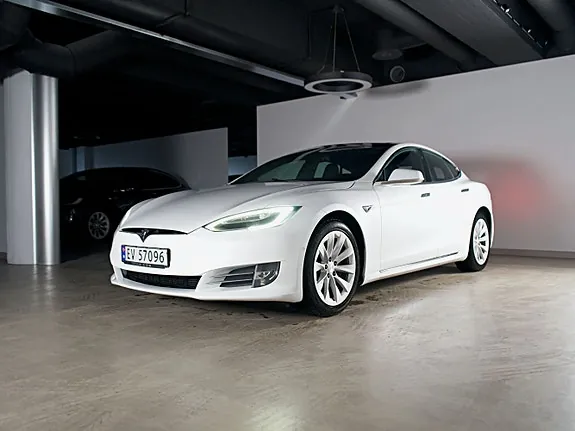 Tesla Model S 2019 photo 4