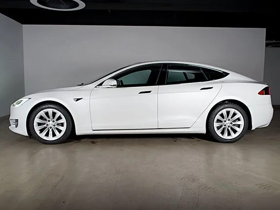 Tesla Model S 2019 photo 5