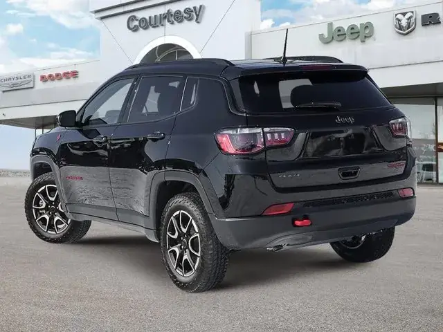 Jeep Compass 2026 photo 5