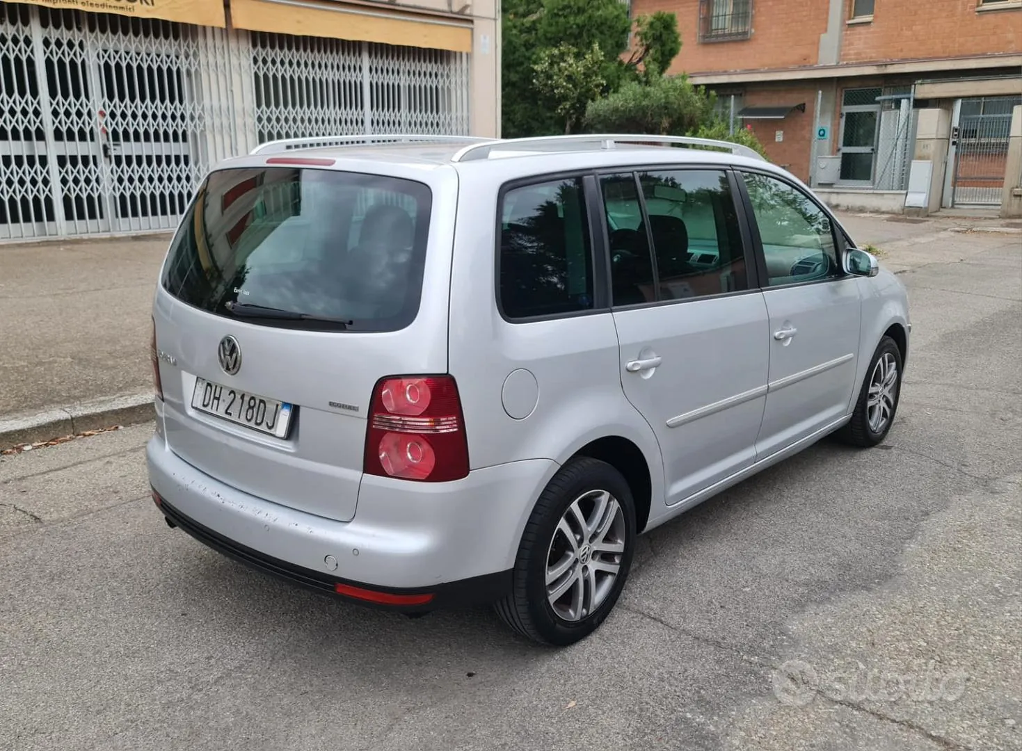 Volkswagen Touran 2007 photo 3