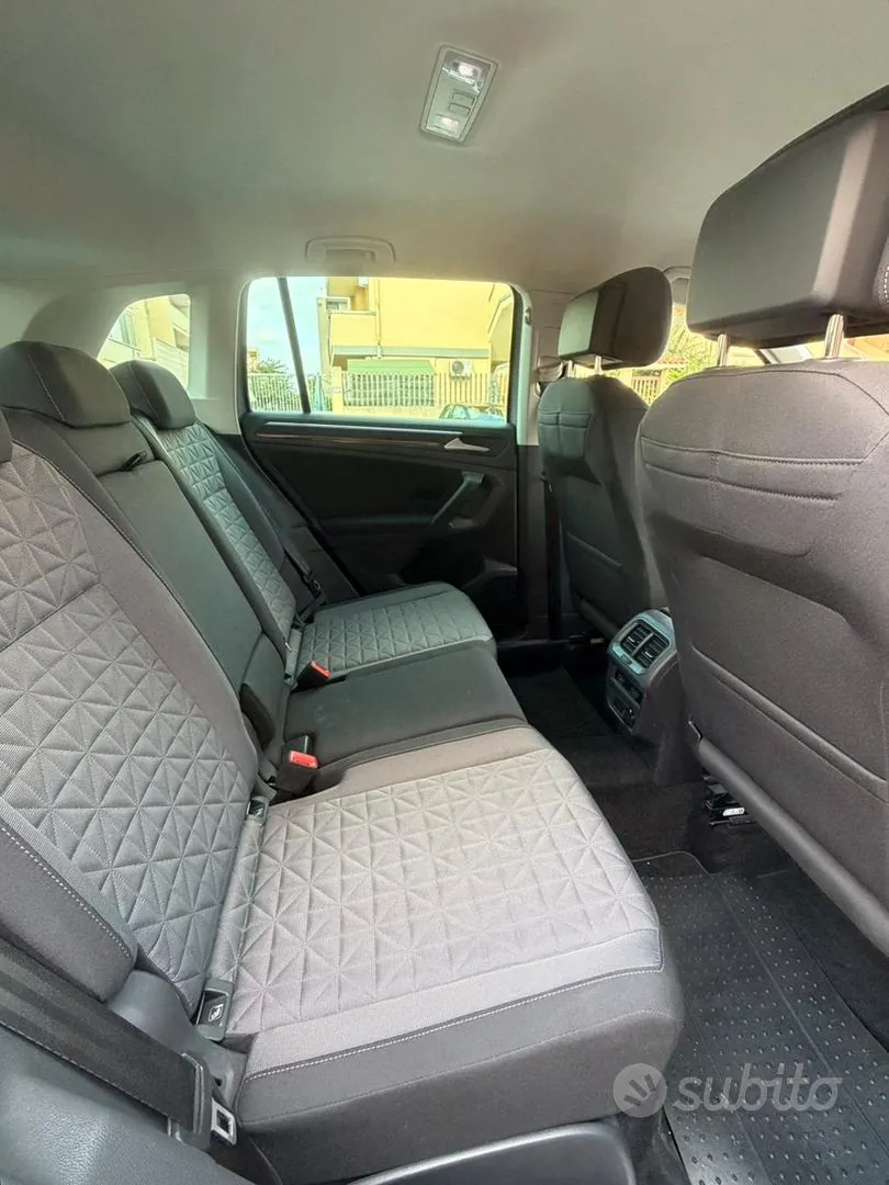 Volkswagen Tiguan 2021 photo 4