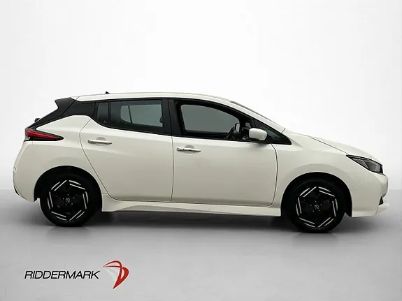 Nissan Leaf 2023 photo 5