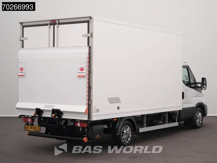 Iveco Daily 2024 photo 2