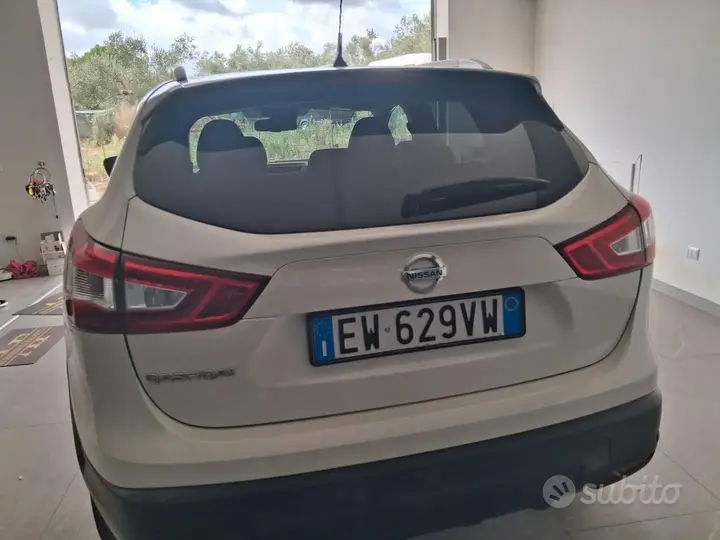 Nissan Qashqai 2014 photo 3