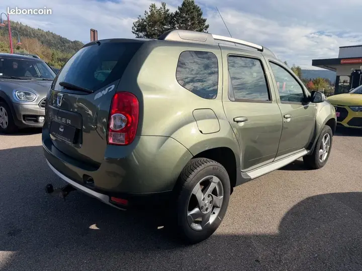 Dacia Duster 2013 photo 3