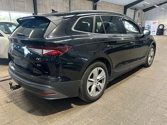 Skoda Enyaq 2022 photo 4