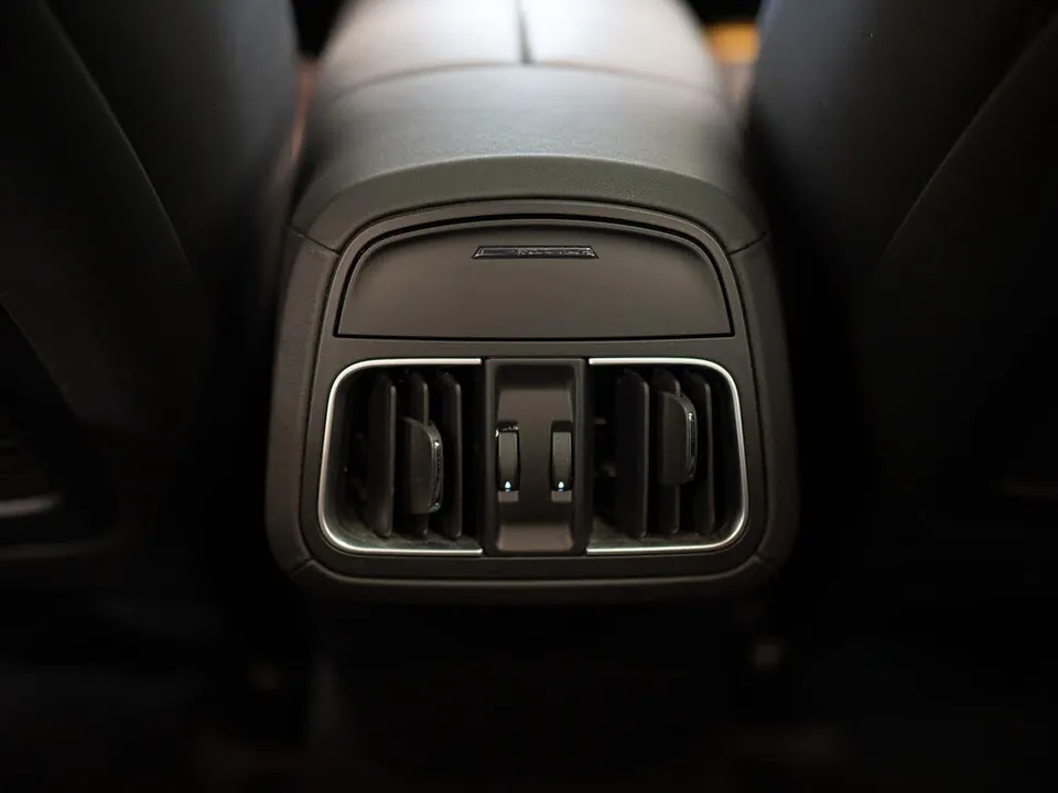 Maserati Levante 2022 photo 5