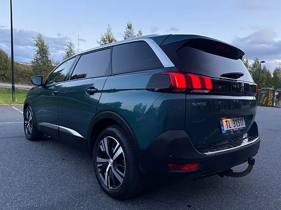 Peugeot 5008 2017 photo 3
