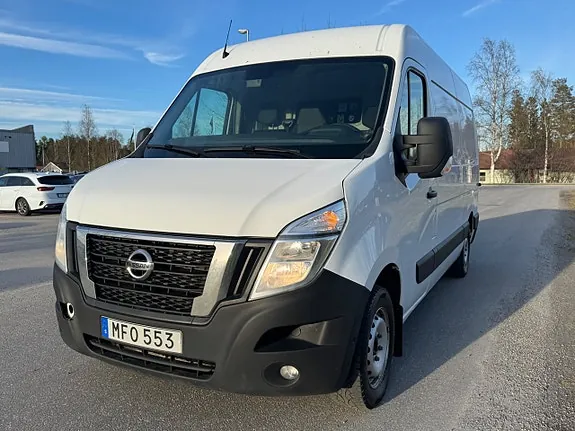Nissan Nv400