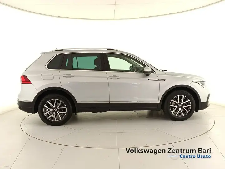 Volkswagen Tiguan 2022 photo 5