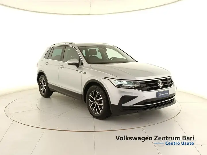Volkswagen Tiguan 2022 photo 4