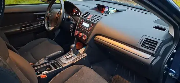 Subaru Xv 2012 photo 4