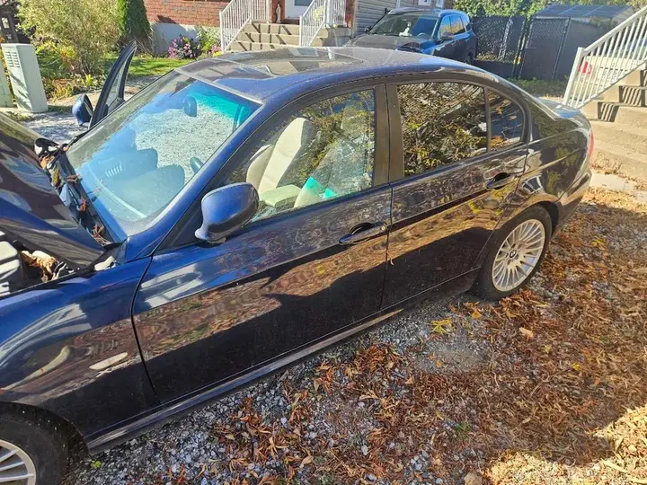 BMW 328I 2001 photo 4