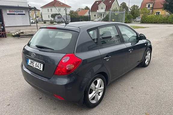 Kia Ceed 2008 photo 5