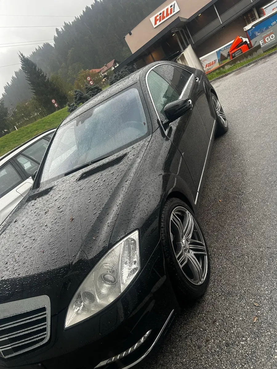 Mercedes-Benz S-Class 2006 photo 3