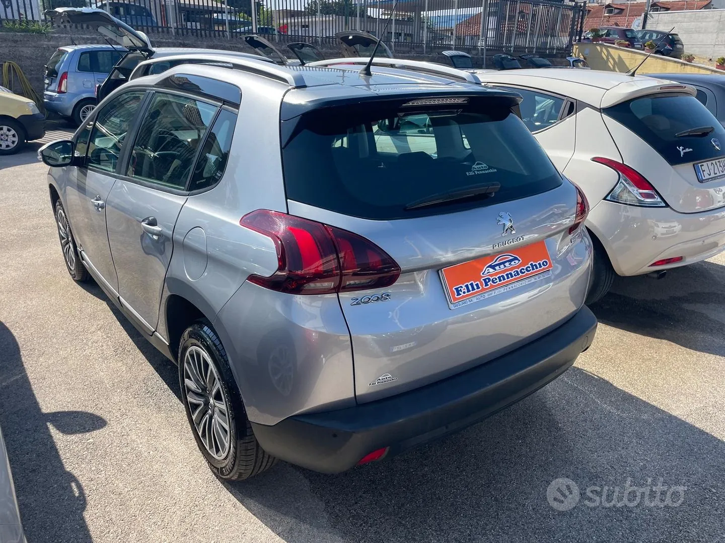 Peugeot 2008 2017 photo 3