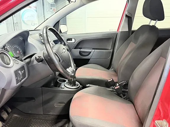 Ford Fiesta 2007 photo 5