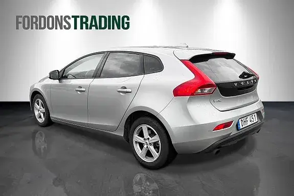 Volvo V40 2014 photo 4