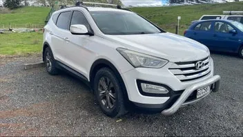 Hyundai Santa Fe 2013 photo 2