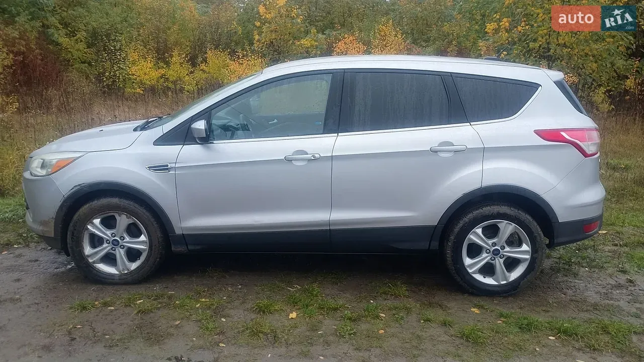 Ford Escape 2016 photo 2