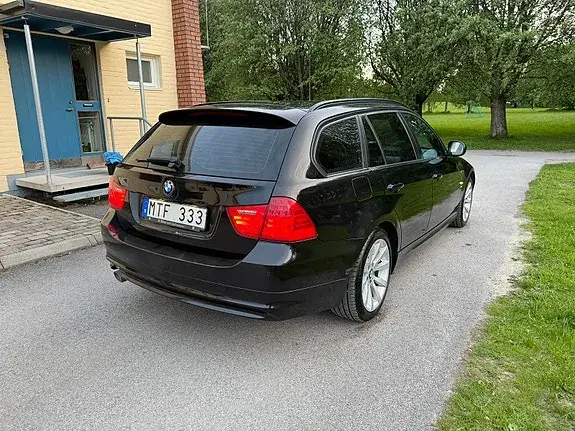 BMW 320D 2012 photo 5