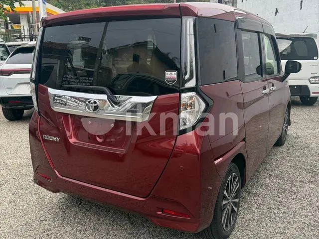 Toyota Roomy 2023 photo 3