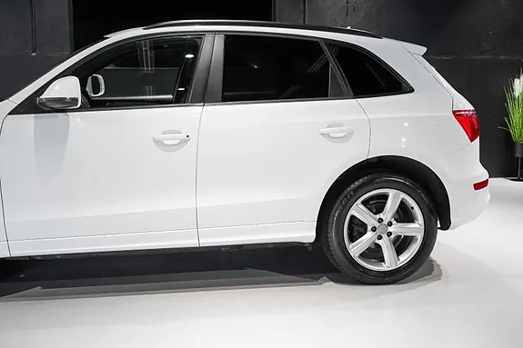 Audi Q5 2012 photo 5