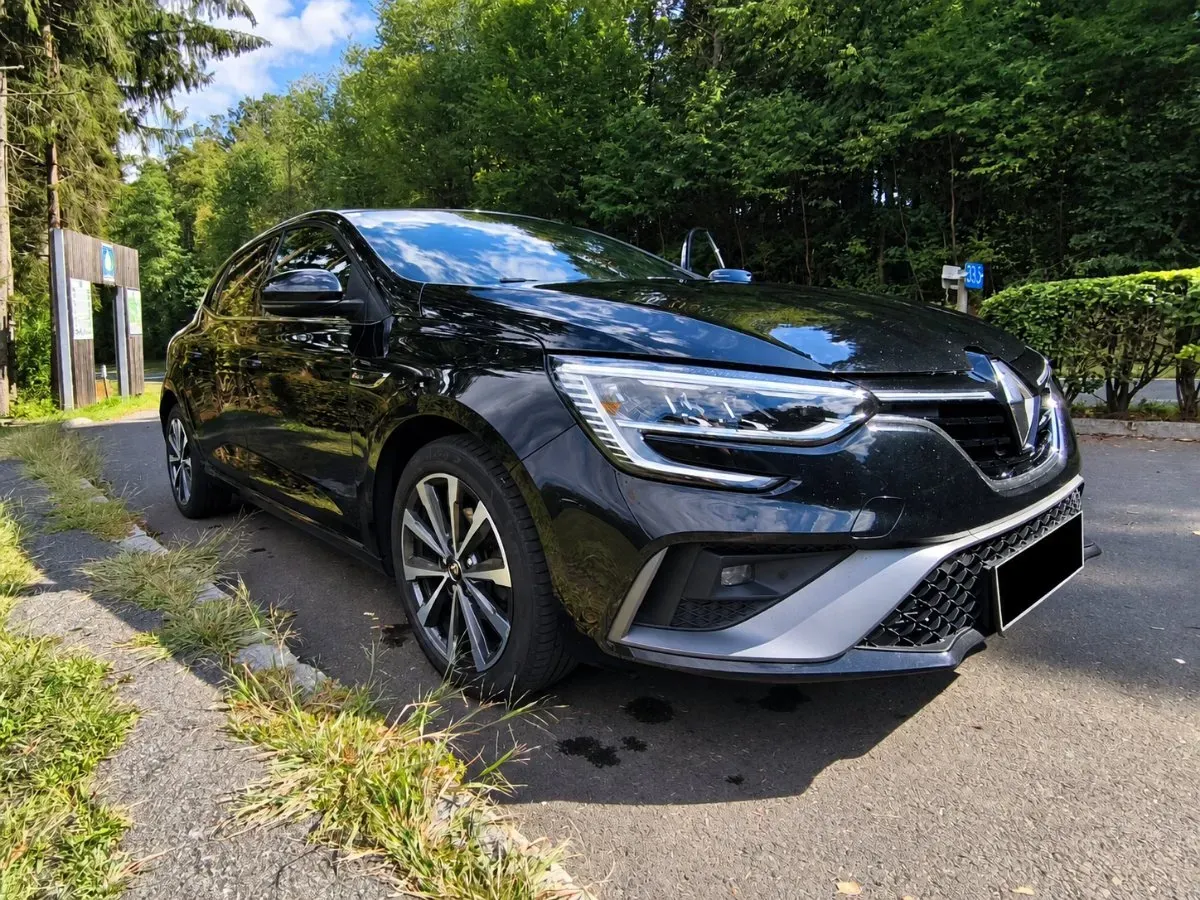 Renault Megane 2021 photo 2