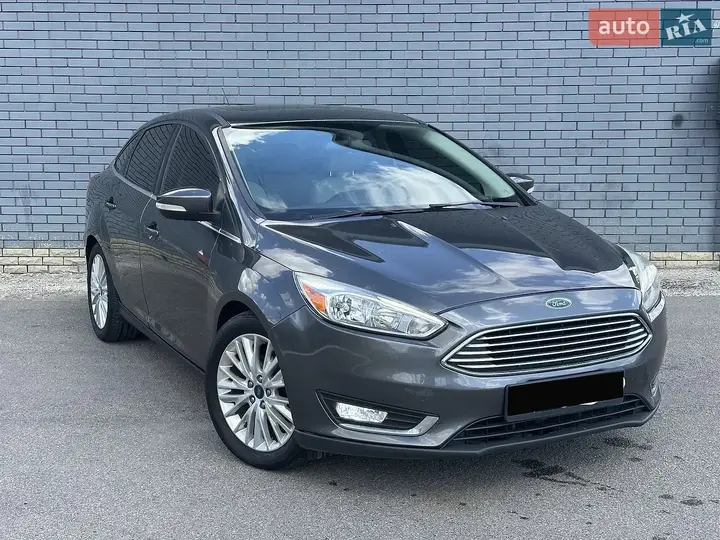 Ford Focus 2017 photo 2