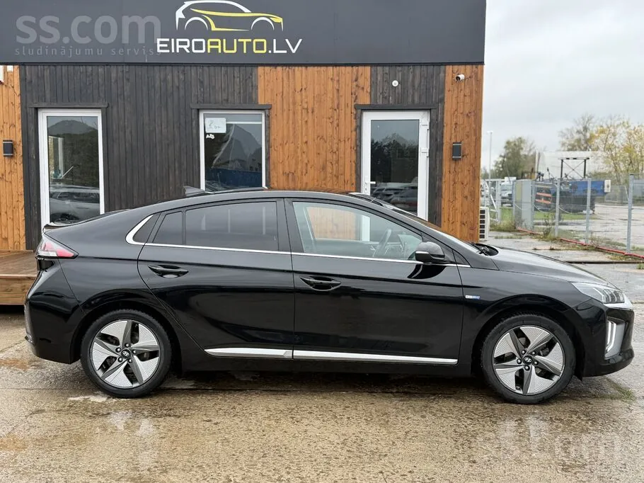 Hyundai Ioniq 2020 photo 4