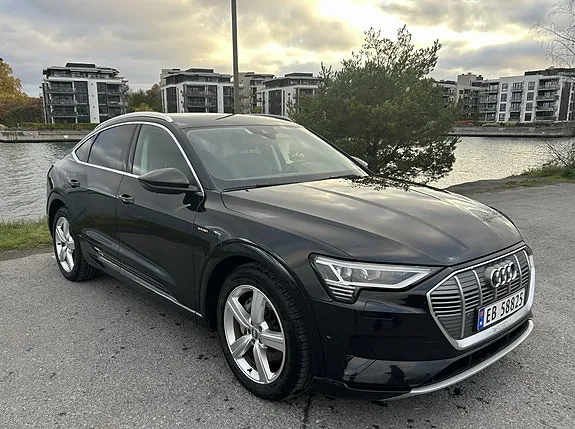 Audi E-Tron 2020 photo 2