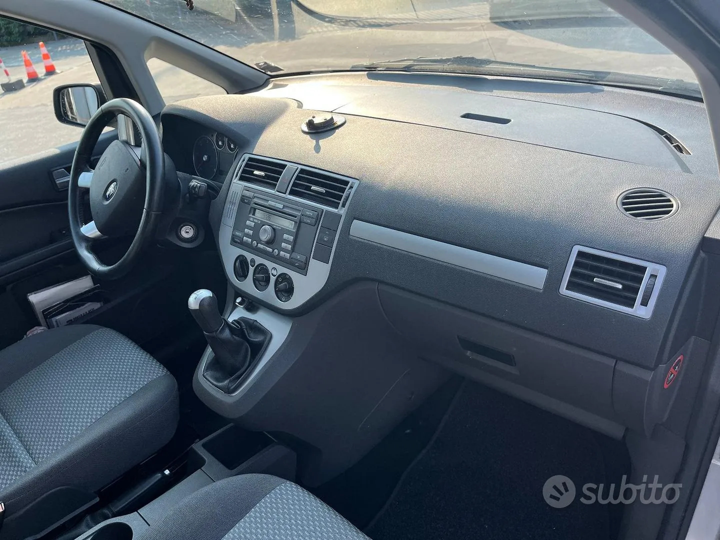 Ford Focus 2007 photo 3