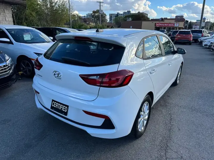 Hyundai Accent 2019 photo 5