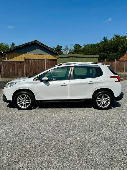 Peugeot 2008 2014 photo 2