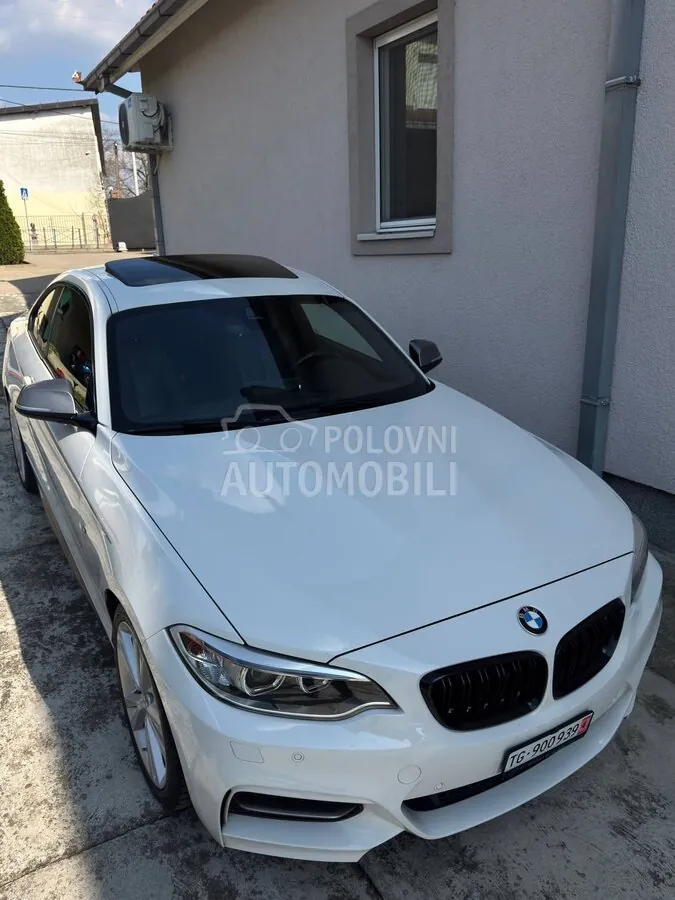 BMW M 235I 2015 photo 3