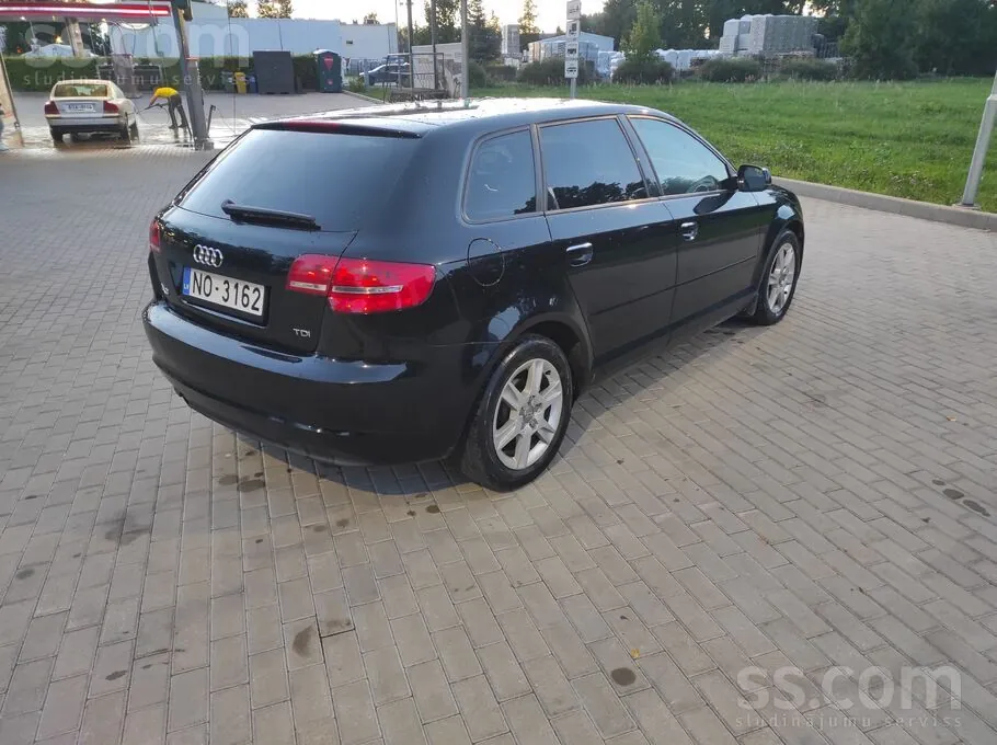 Audi A3 2010 photo 4