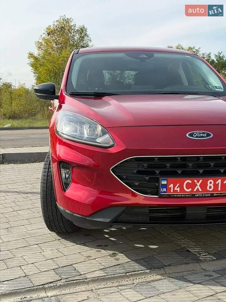 Ford Escape 2022 photo 3