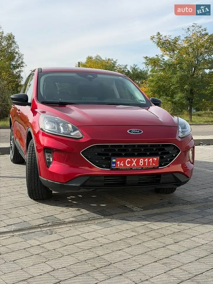 Ford Escape 2022 photo 2