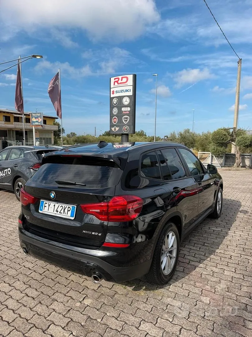 BMW X3 2019 photo 2