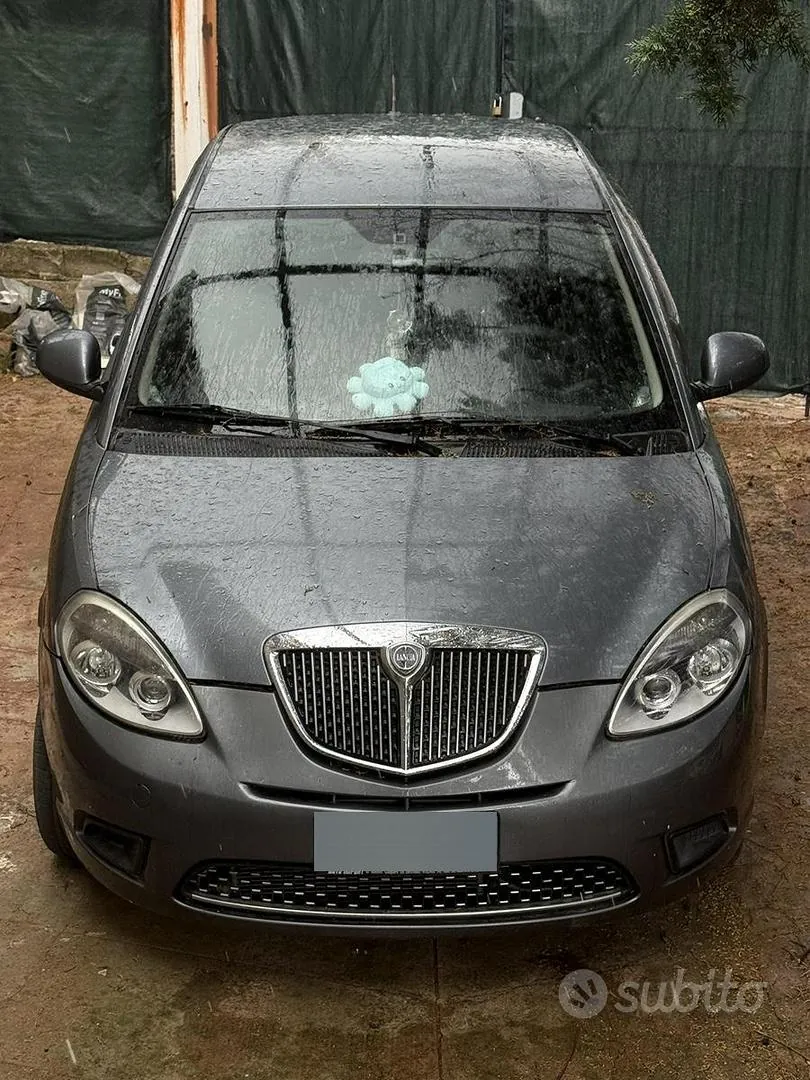 Lancia Ypsilon 2011 photo 5