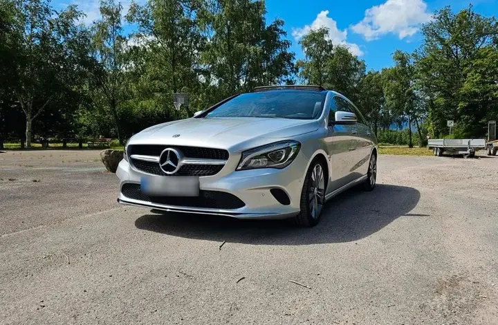Mercedes-Benz Cla250