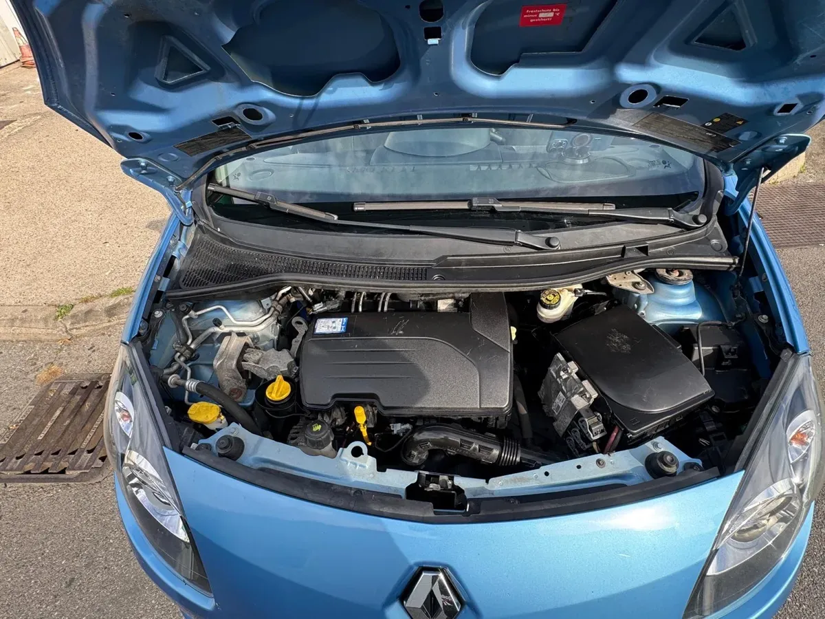 Renault Twingo 2011 photo 2