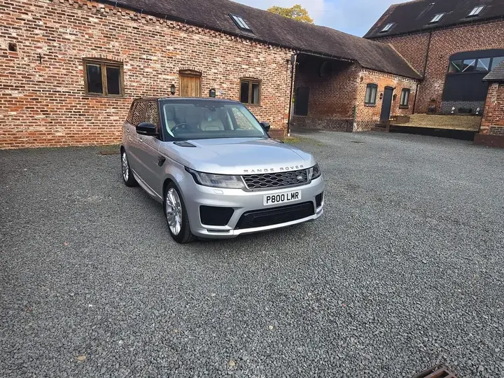 Land Rover Range Rover Sport 2019 photo 2