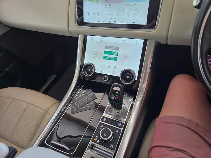 Land Rover Range Rover Sport 2019 photo 5