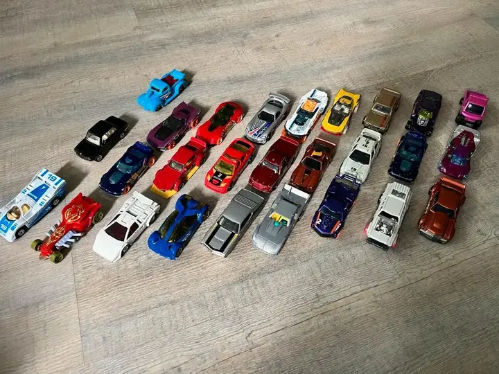 Hot Wheels Autos Set