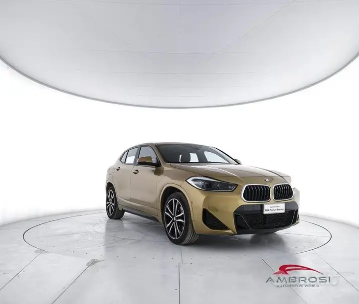 BMW X2 2022 photo 2