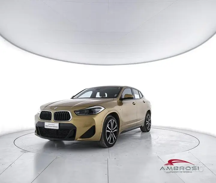BMW X2